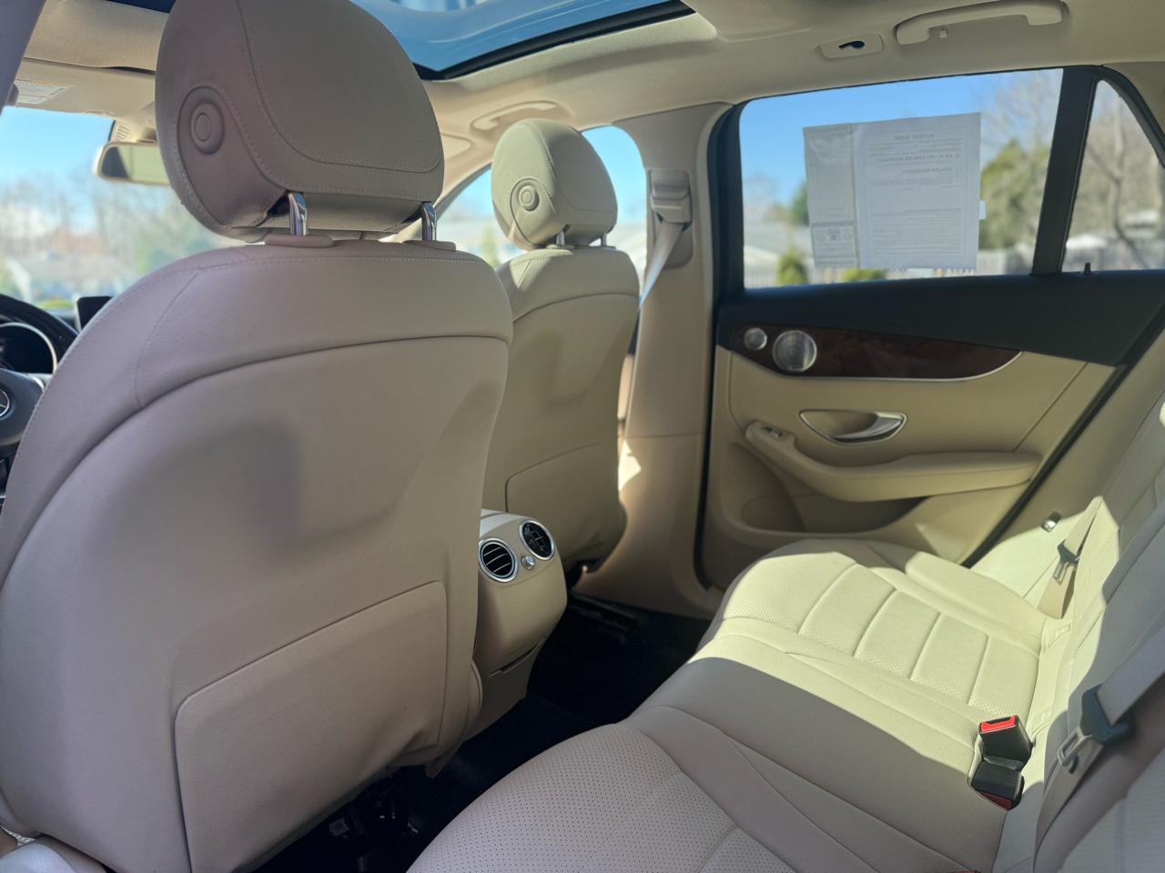 Mercedes-Benz GLC-Class  2017