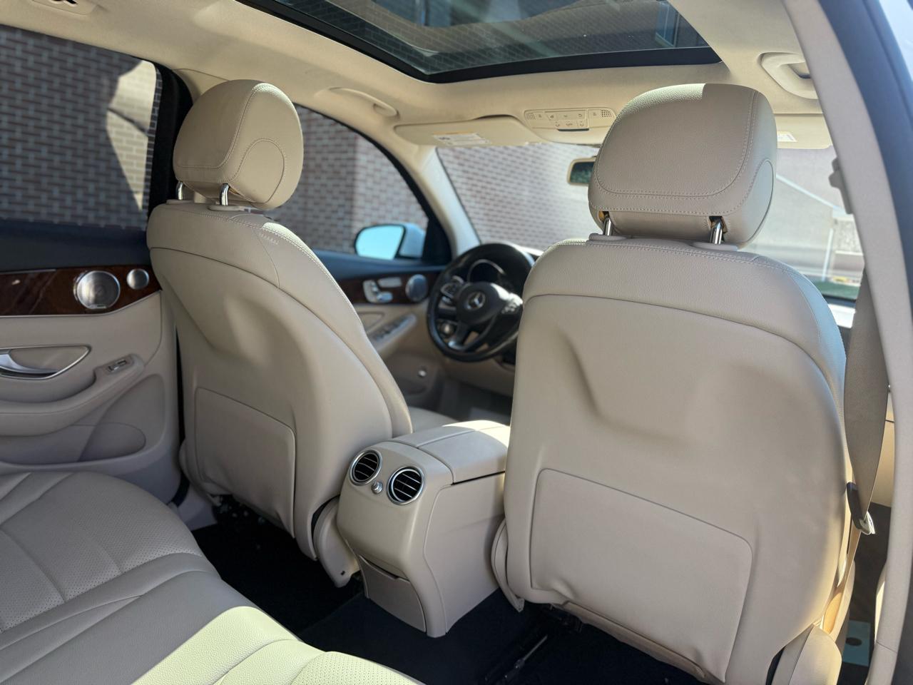 Mercedes-Benz GLC-Class  2017