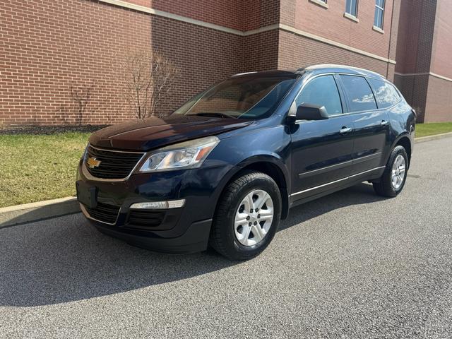 Gray 2016 Chevrolet Traverse LS FWD SUV / Crossover Front-Wheel Drive Automatic