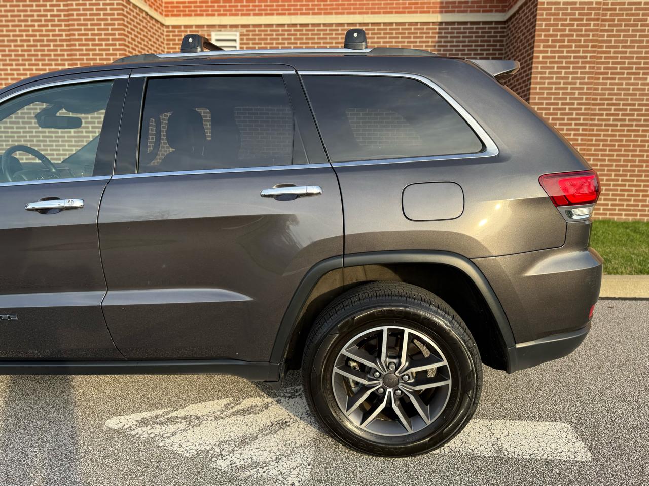 Jeep Grand Cherokee  2021