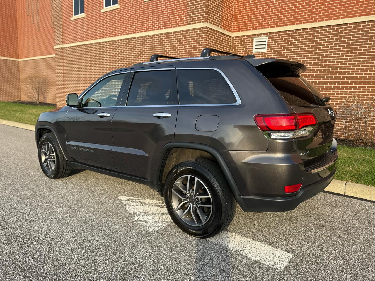 Jeep Grand Cherokee  2021