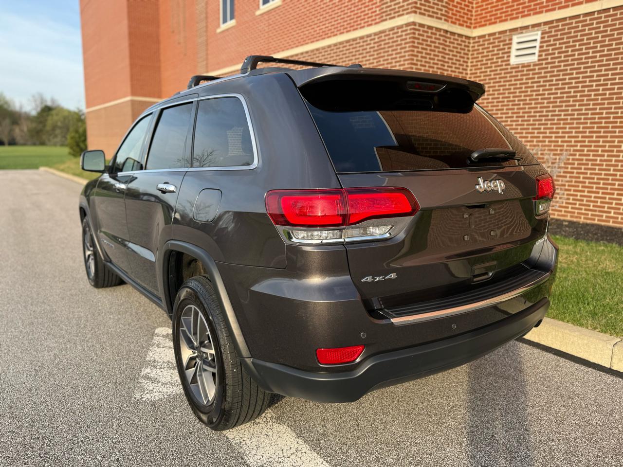 Jeep Grand Cherokee  2021