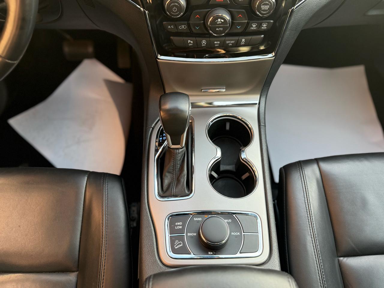 Jeep Grand Cherokee  2021