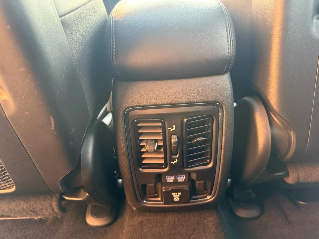 Jeep Grand Cherokee  2021