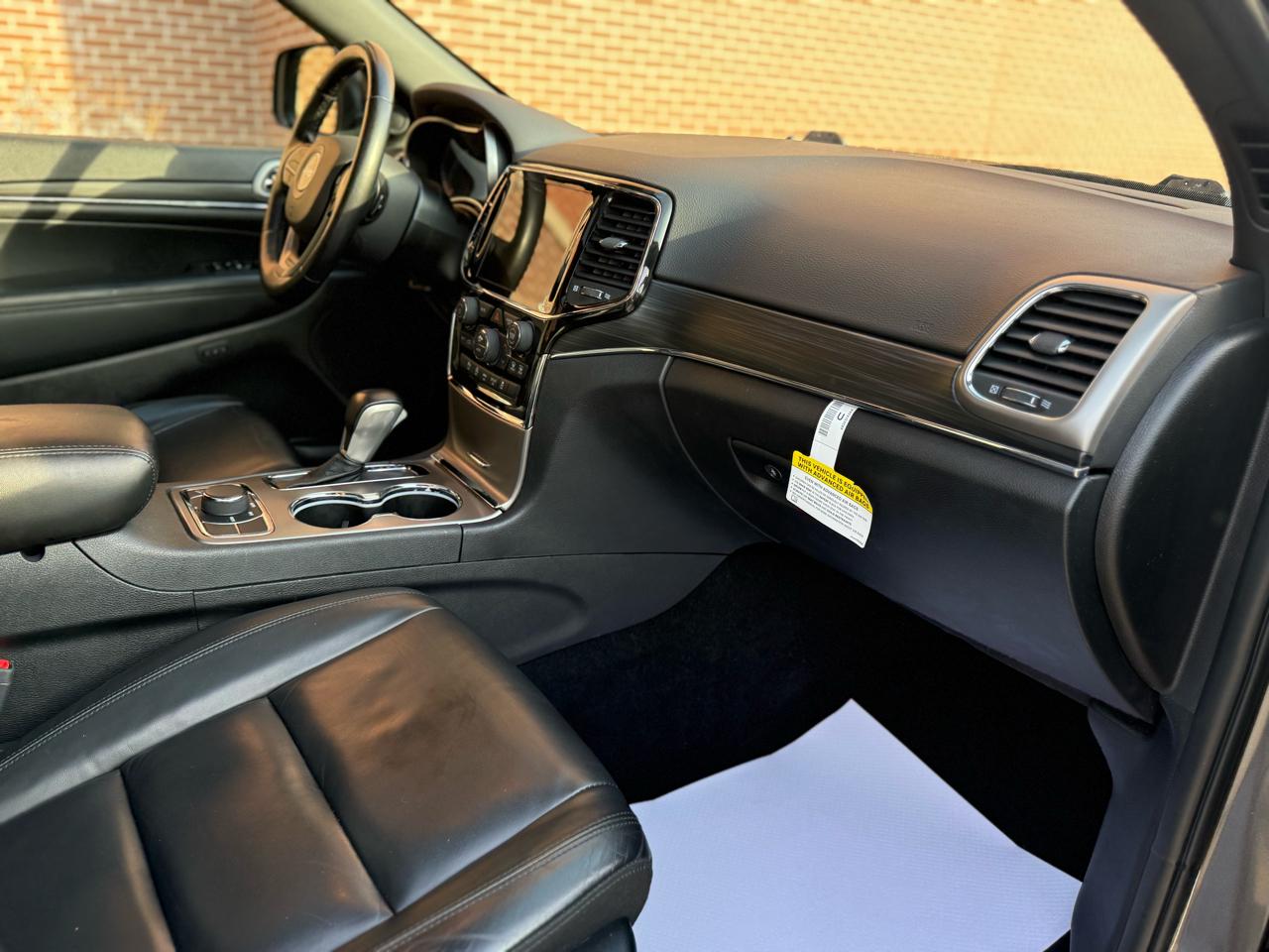 Jeep Grand Cherokee  2021