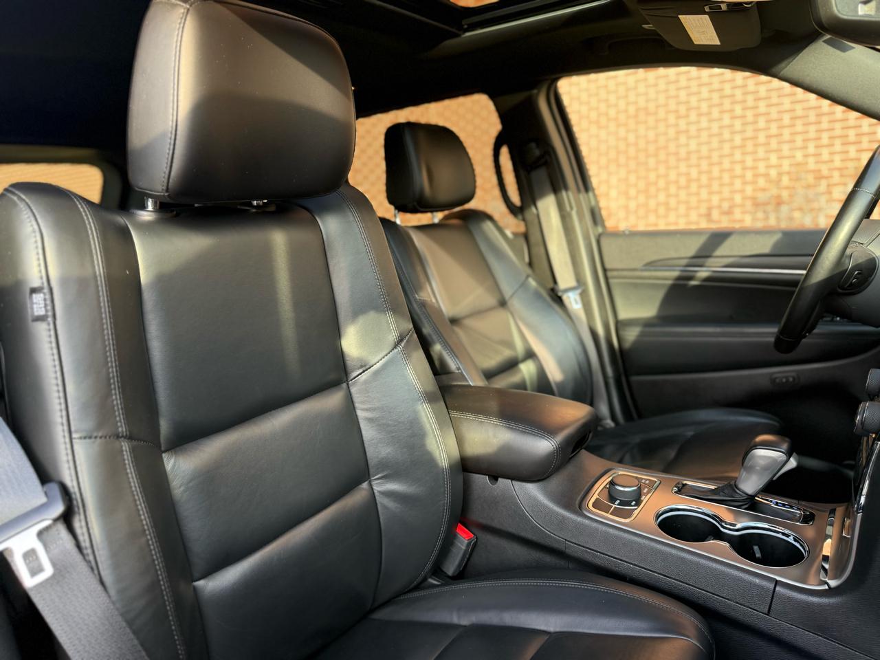 Jeep Grand Cherokee  2021