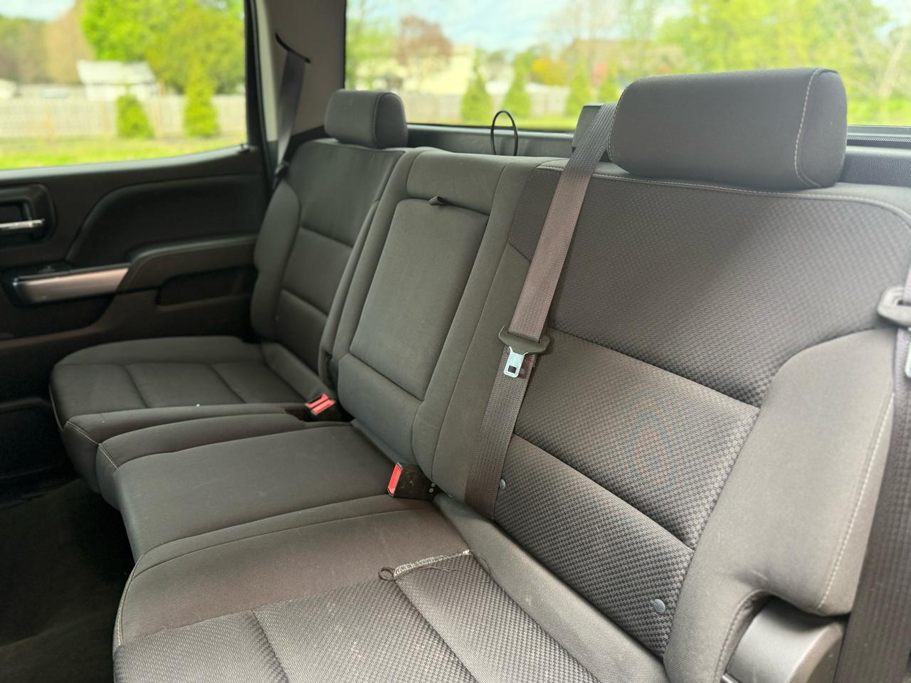 Chevrolet Silverado 1500 4WD Crew Cab 143.5" LT w/1LT 2017