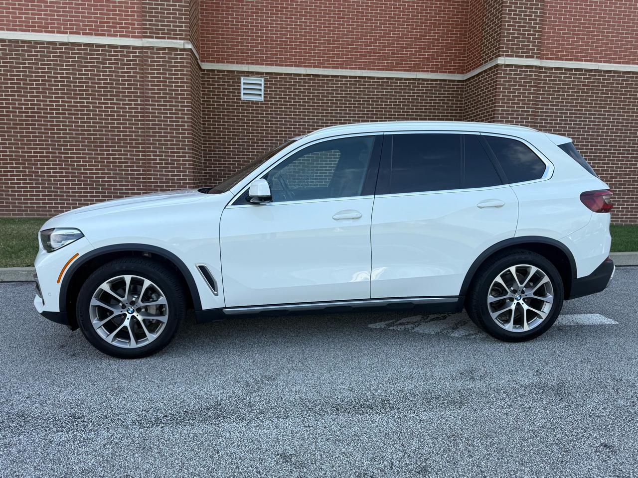 BMW X5  2021