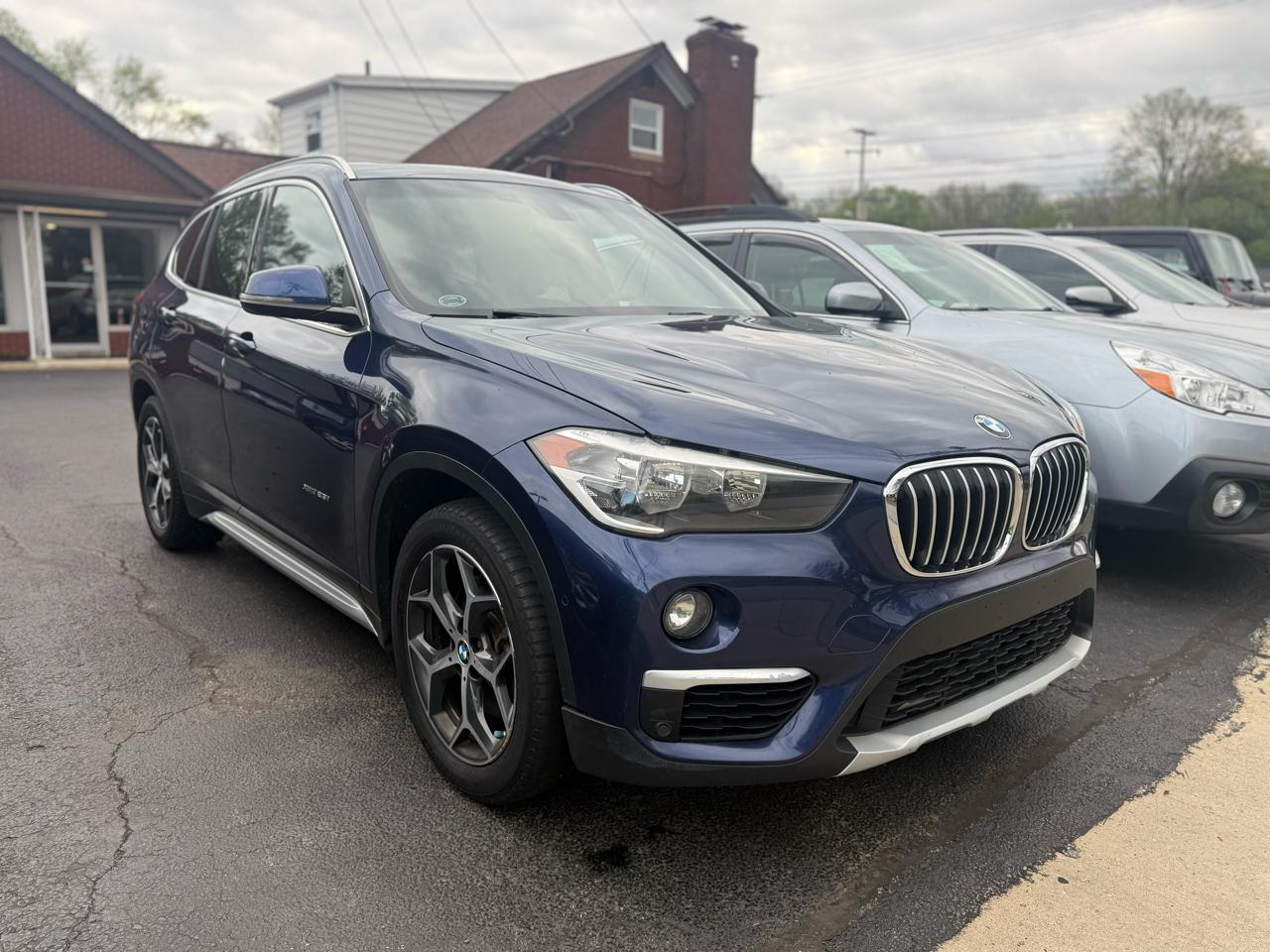 BMW X1  2018