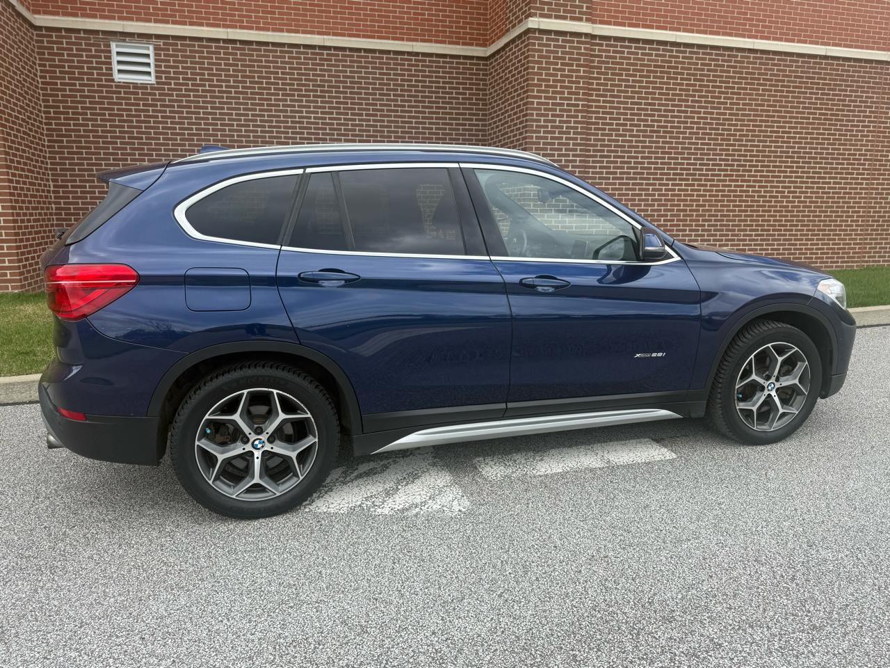 BMW X1 xDrive28i Sports Activity Vehicle 2018