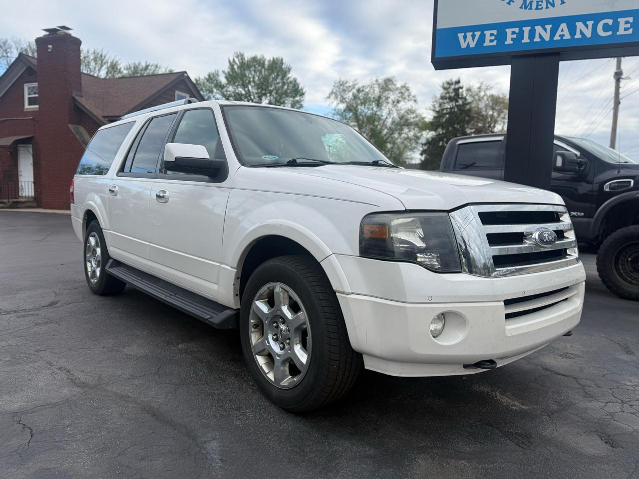 Ford Expedition  2014