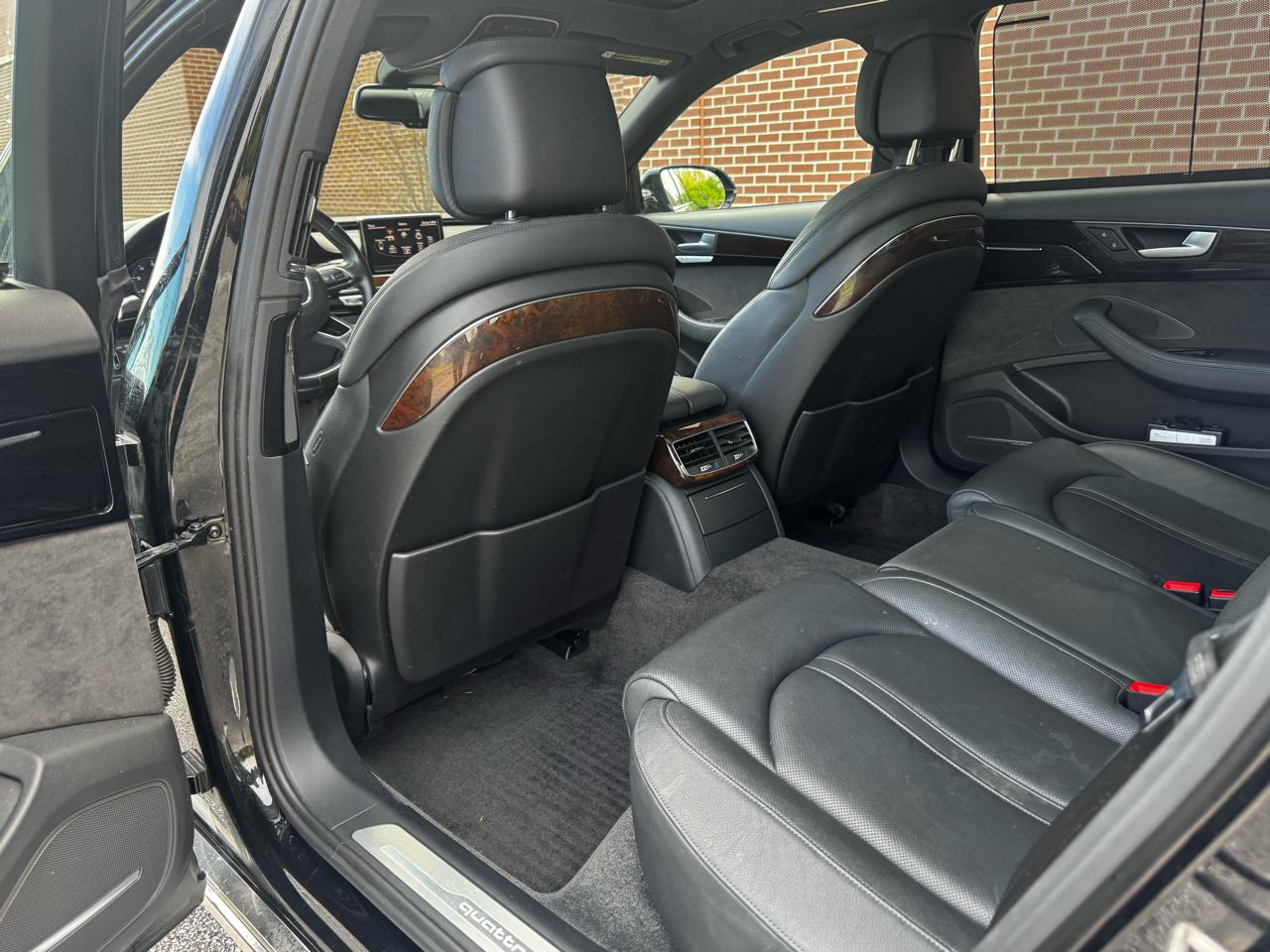 Audi A8 4dr Sdn 3.0T 2016