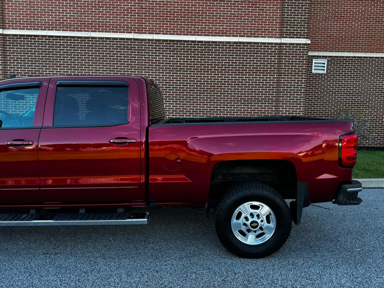 Chevrolet Silverado 2500HD 4WD Crew Cab 153.7" LT 2018