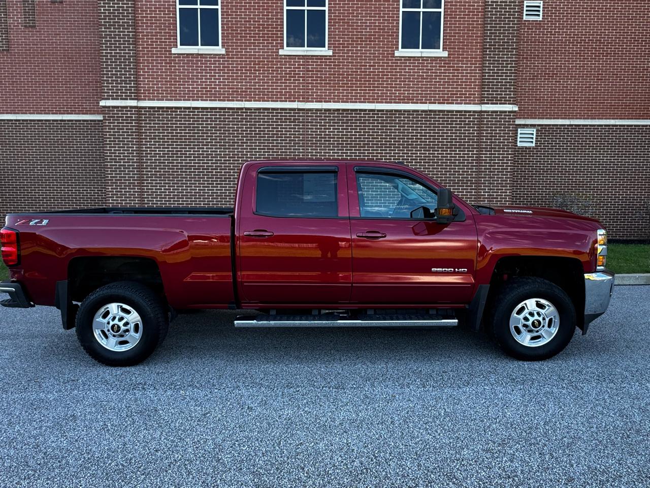 Chevrolet Silverado 2500HD 4WD Crew Cab 153.7" LT 2018