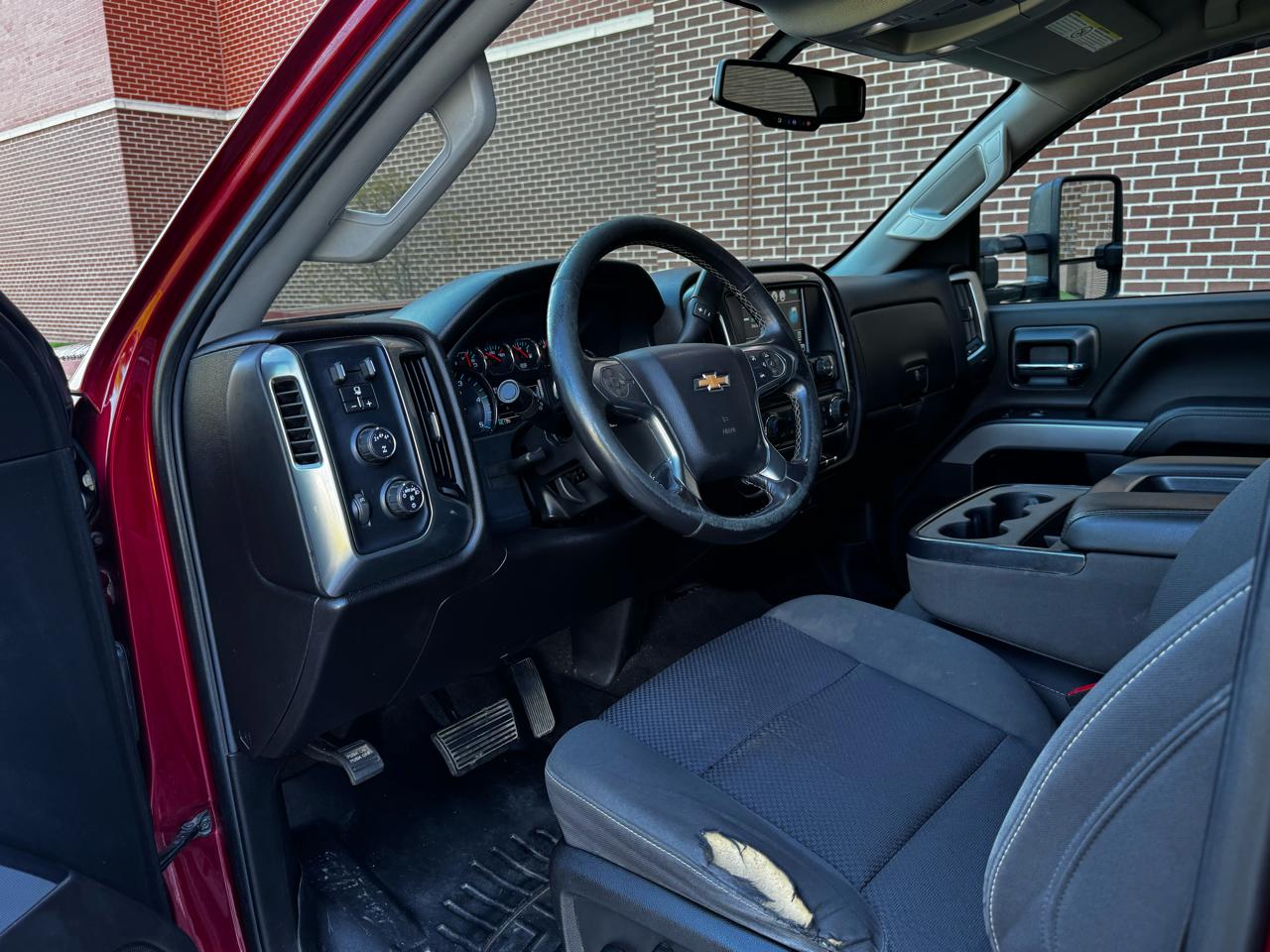 Chevrolet Silverado 2500HD 4WD Crew Cab 153.7" LT 2018