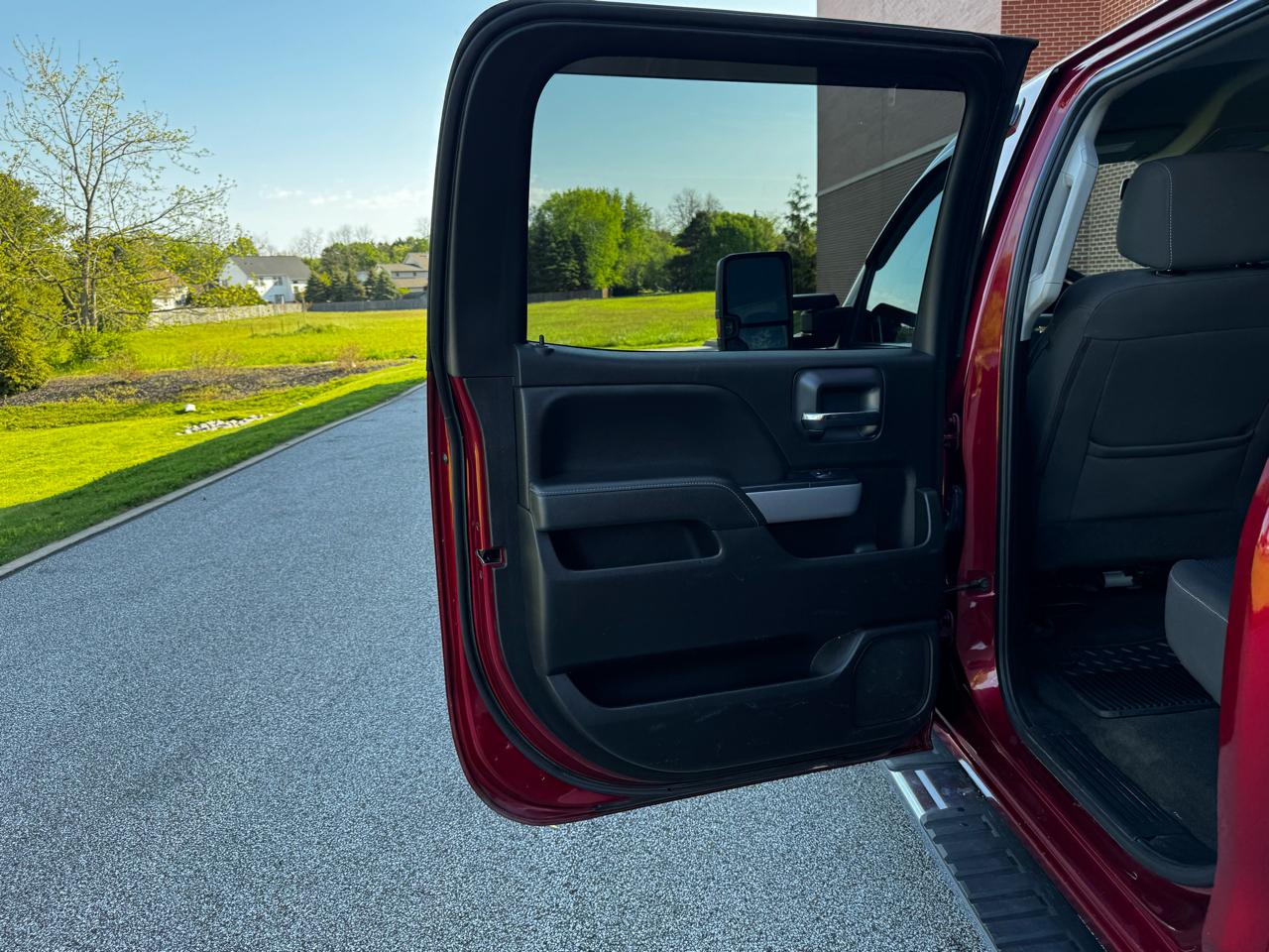 Chevrolet Silverado 2500HD 4WD Crew Cab 153.7" LT 2018