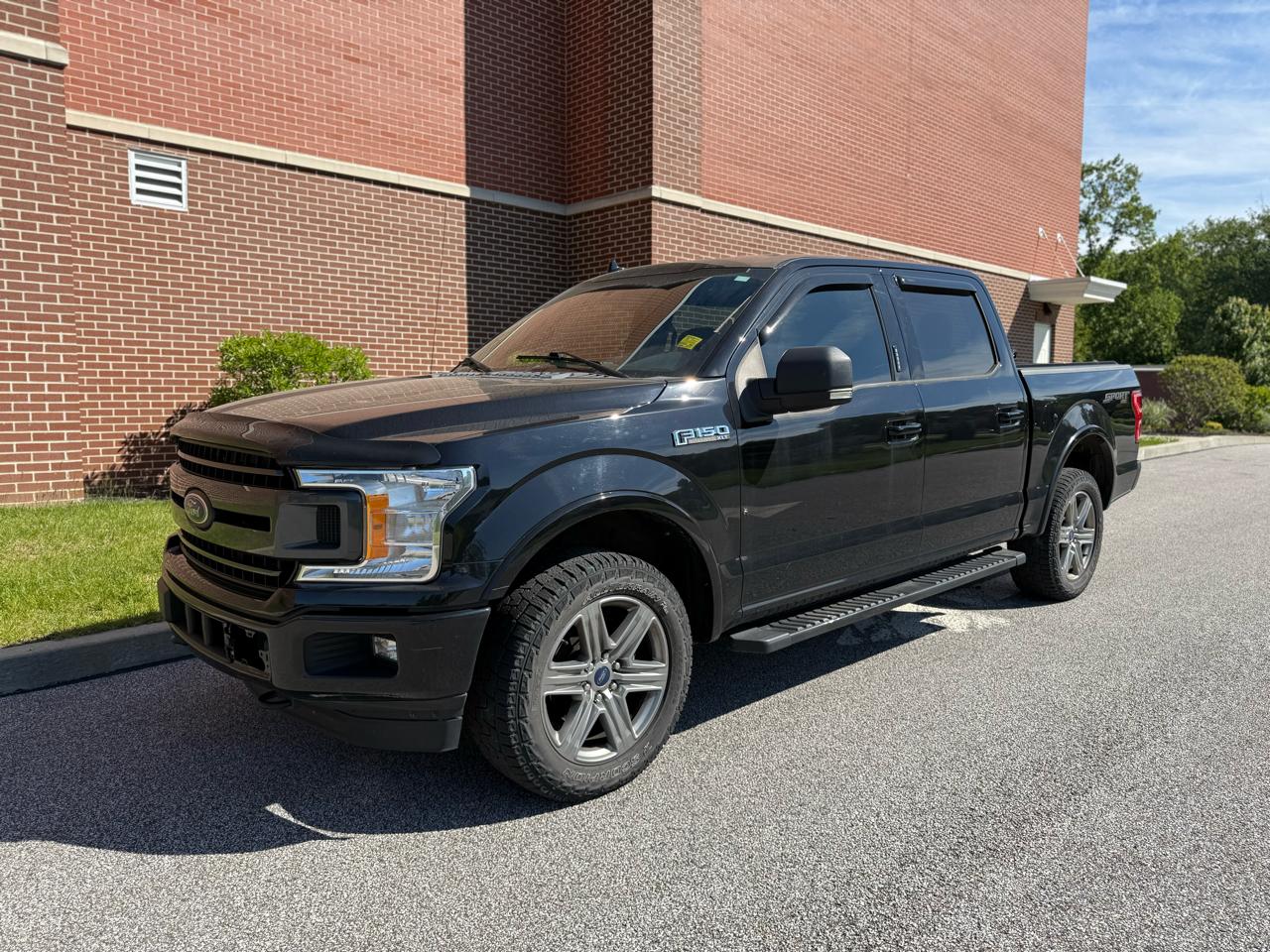 Ford F-150 XLT 4WD SuperCrew 5.5' Box 2018