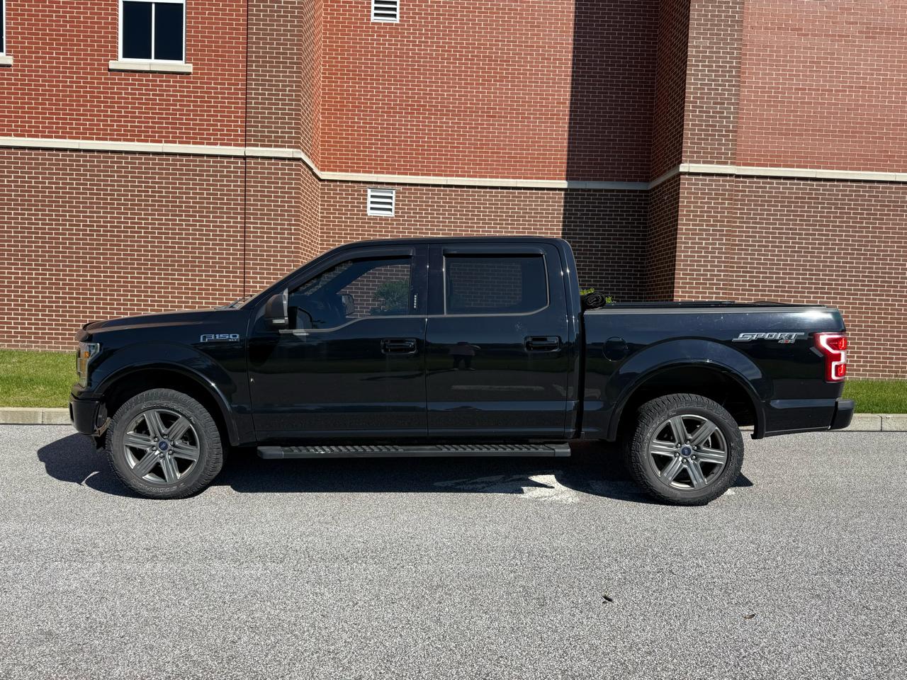 Ford F-150 XLT 4WD SuperCrew 5.5' Box 2018