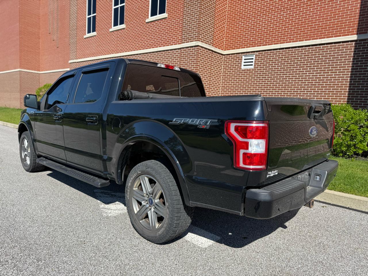 Ford F-150 XLT 4WD SuperCrew 5.5' Box 2018