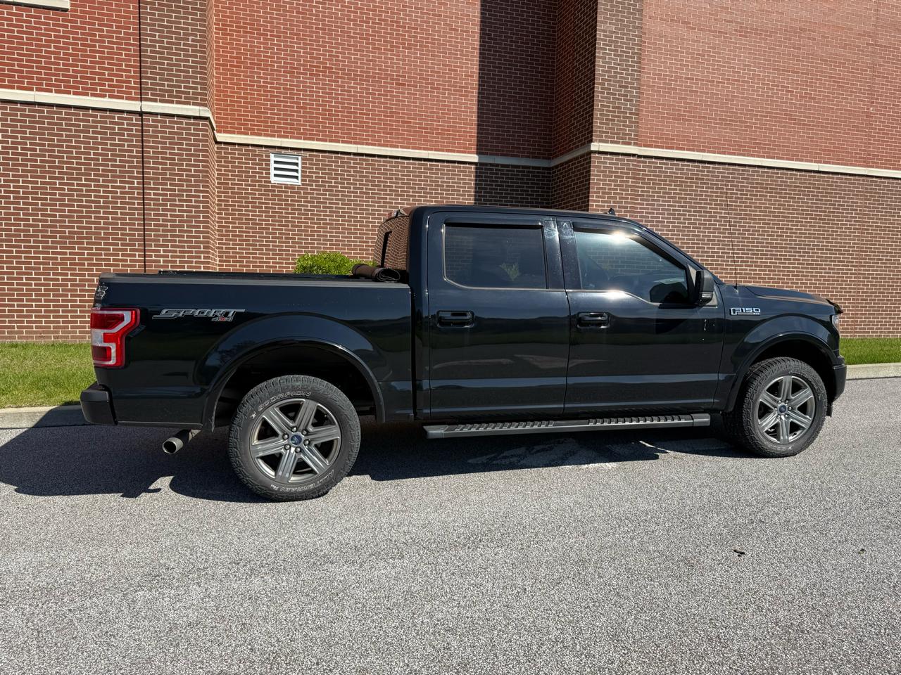 Ford F-150 XLT 4WD SuperCrew 5.5' Box 2018