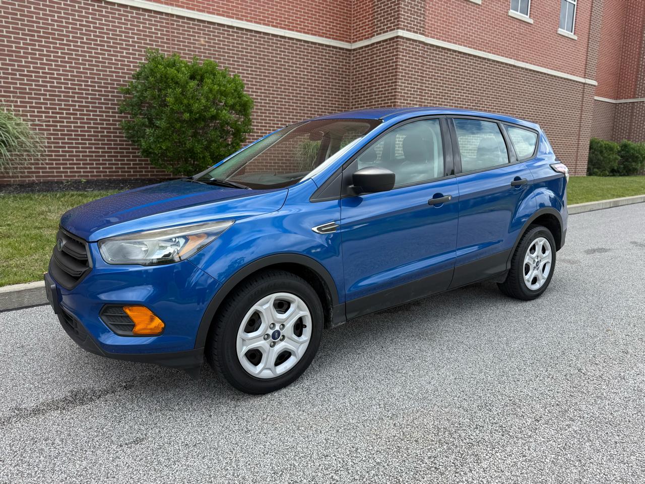 Ford Escape S FWD 2018