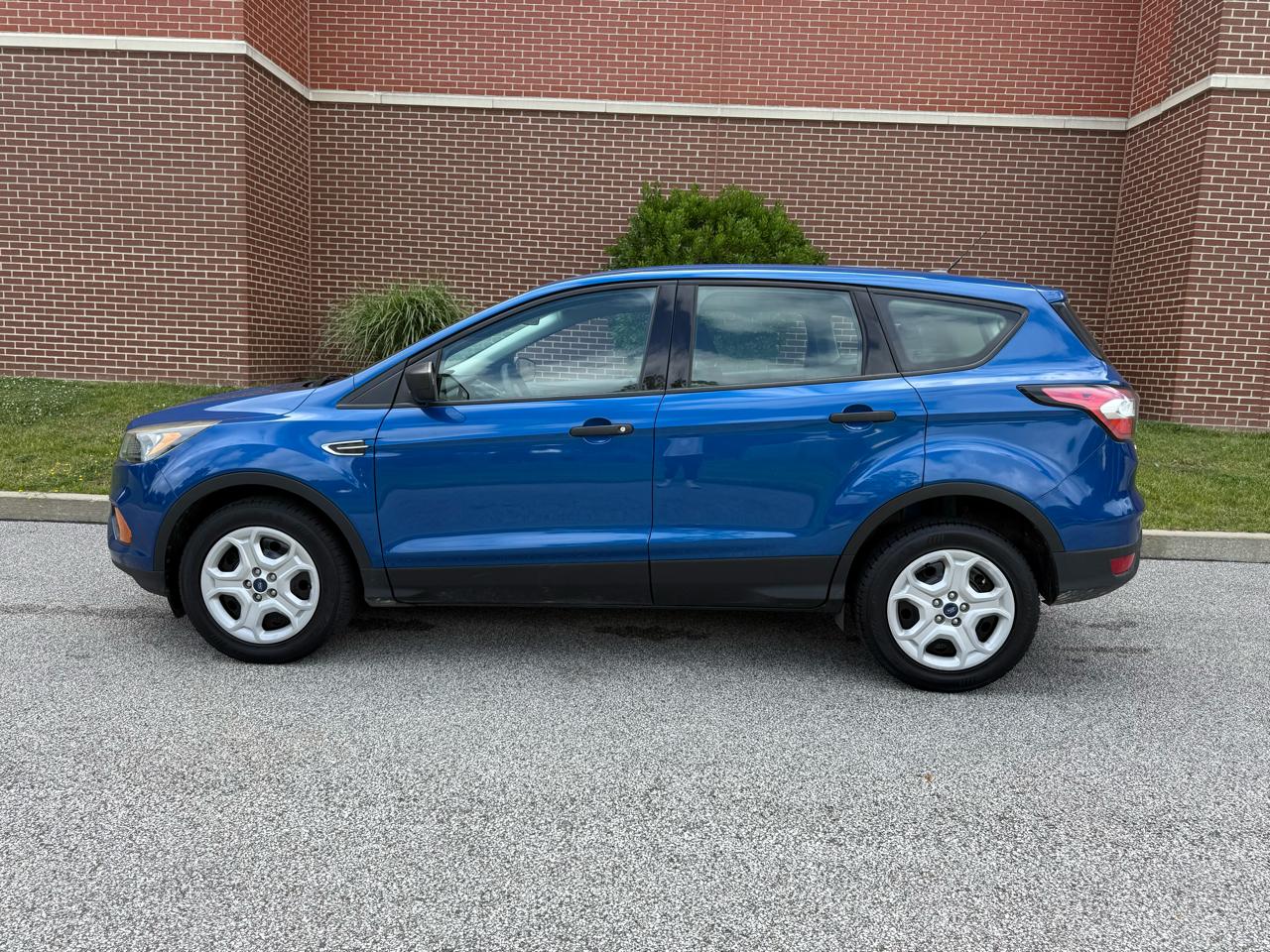 Ford Escape S FWD 2018