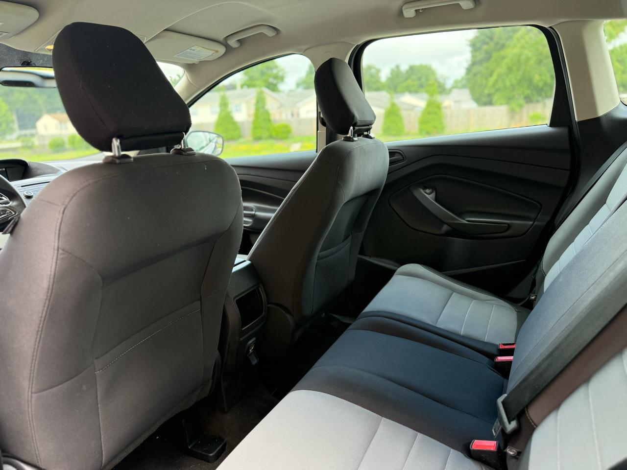 Ford Escape S FWD 2018