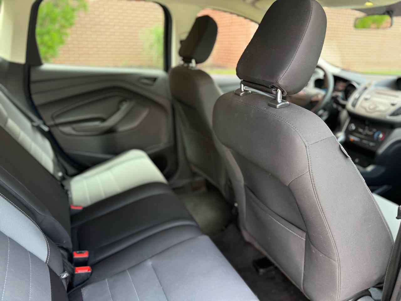 Ford Escape S FWD 2018