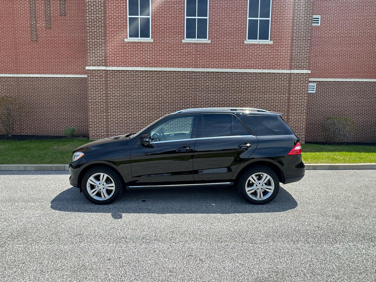 Mercedes-Benz M-Class 4MATIC 4dr ML 350 2013