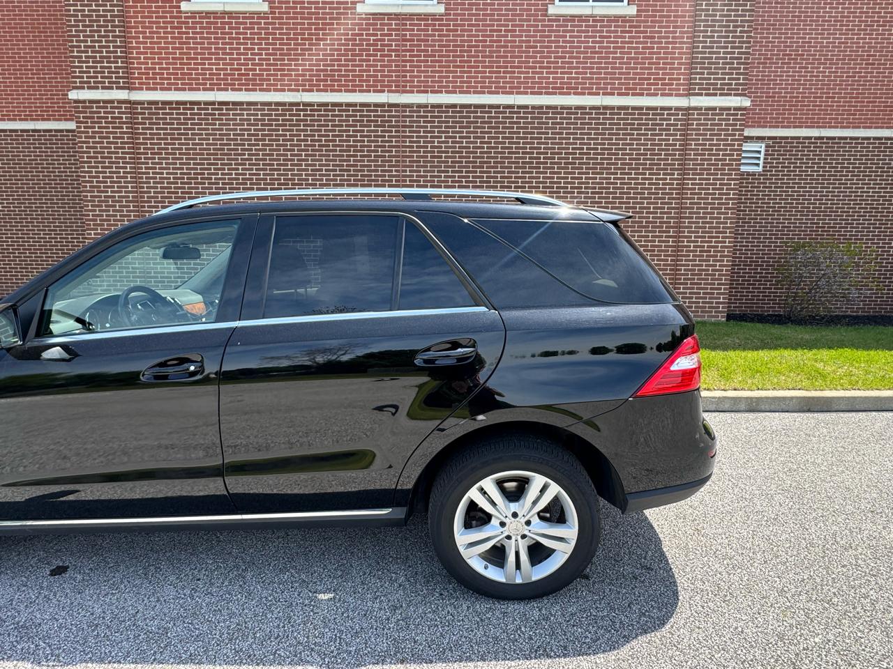 Mercedes-Benz M-Class 4MATIC 4dr ML 350 2013