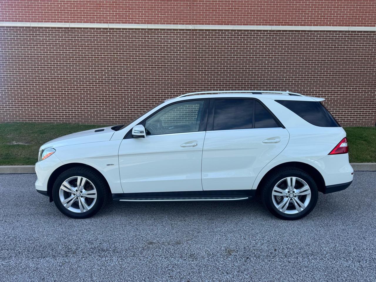 Mercedes-Benz M-Class 4MATIC 4dr ML 350 2012
