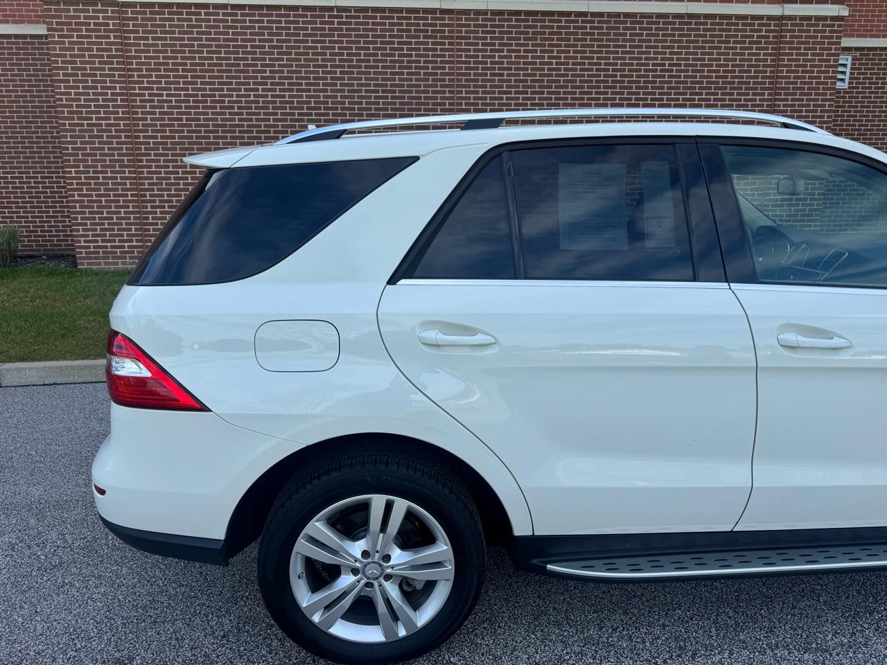 Mercedes-Benz M-Class 4MATIC 4dr ML 350 2012