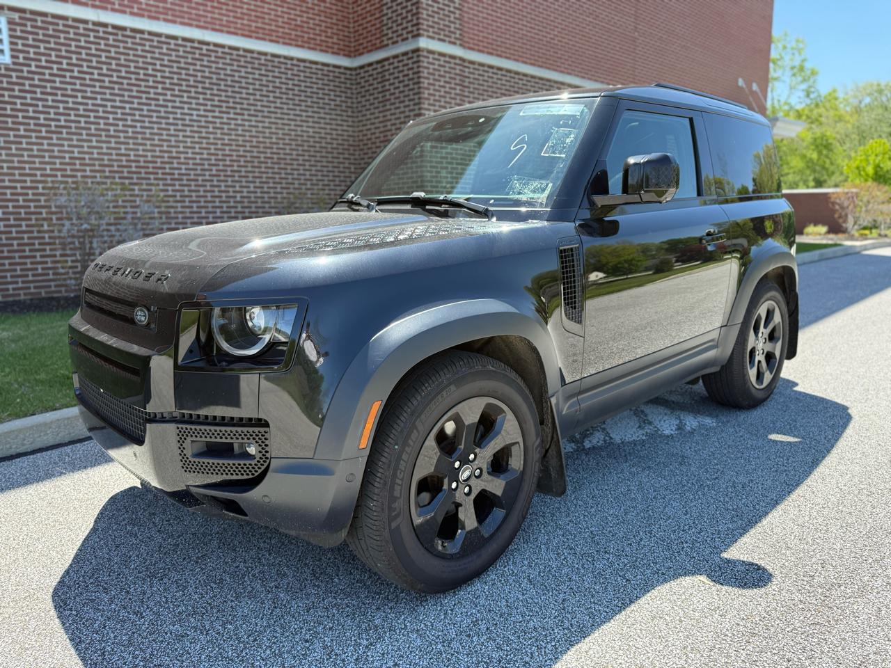 Land Rover Defender 90 S AWD 2023