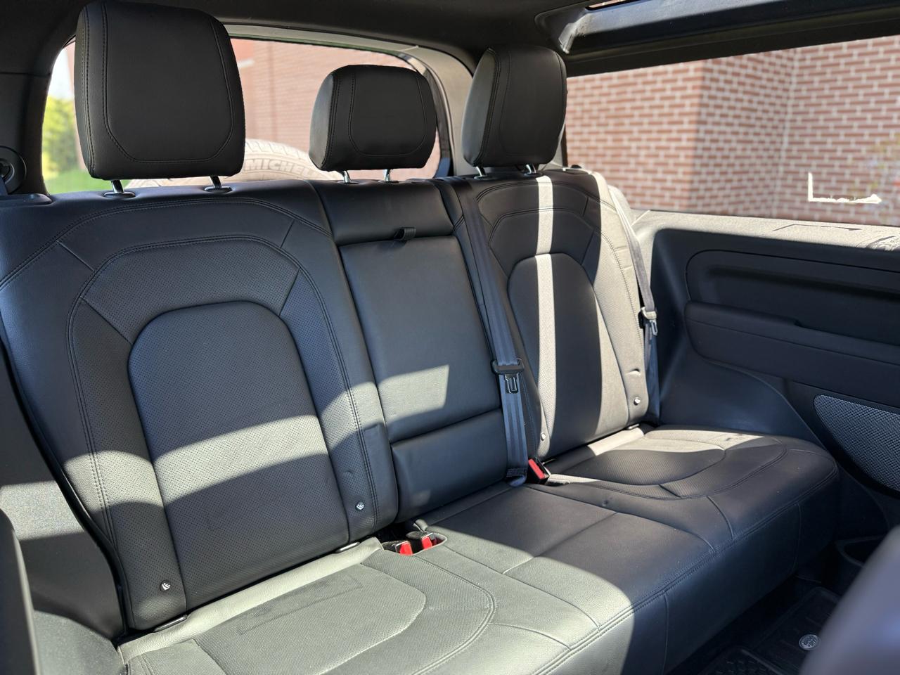 Land Rover Defender 90 S AWD 2023