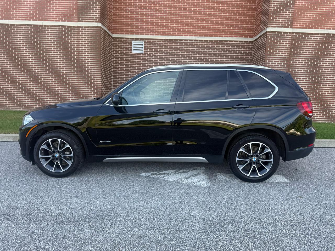 BMW X5 xDrive35i Sports Activity Vehicle 2017