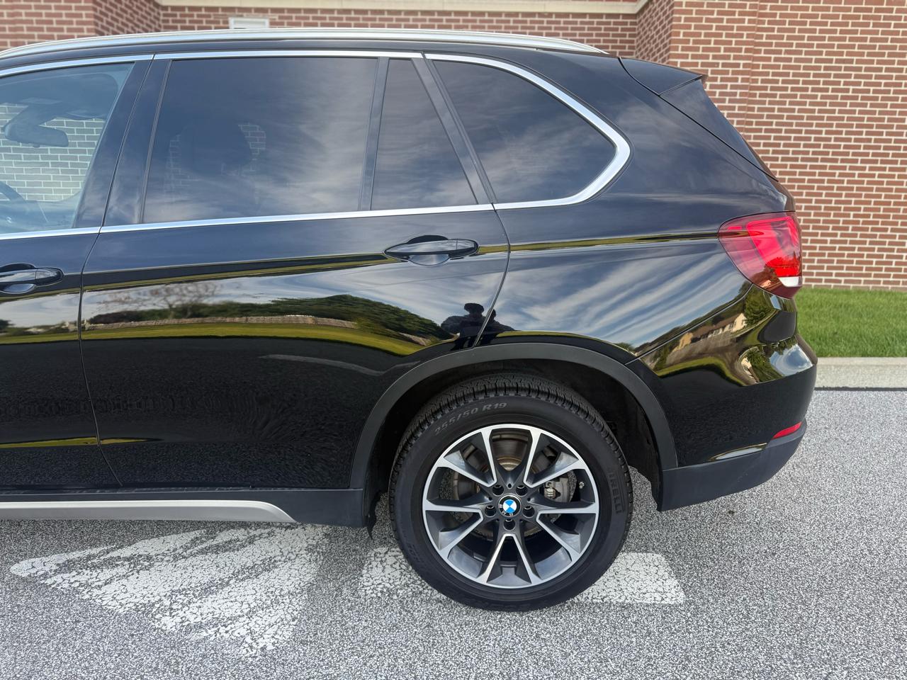 BMW X5 xDrive35i Sports Activity Vehicle 2017