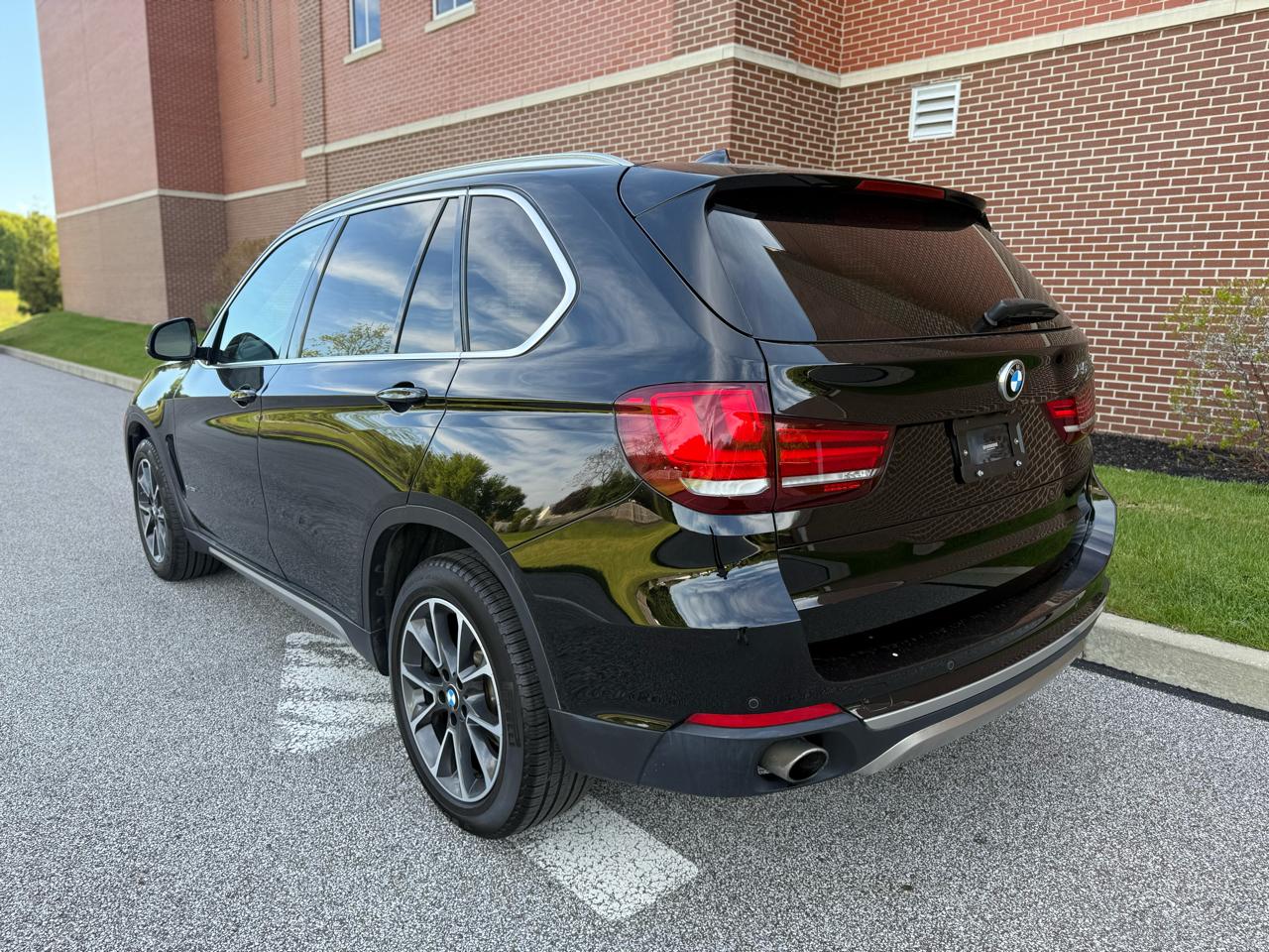 BMW X5 xDrive35i Sports Activity Vehicle 2017