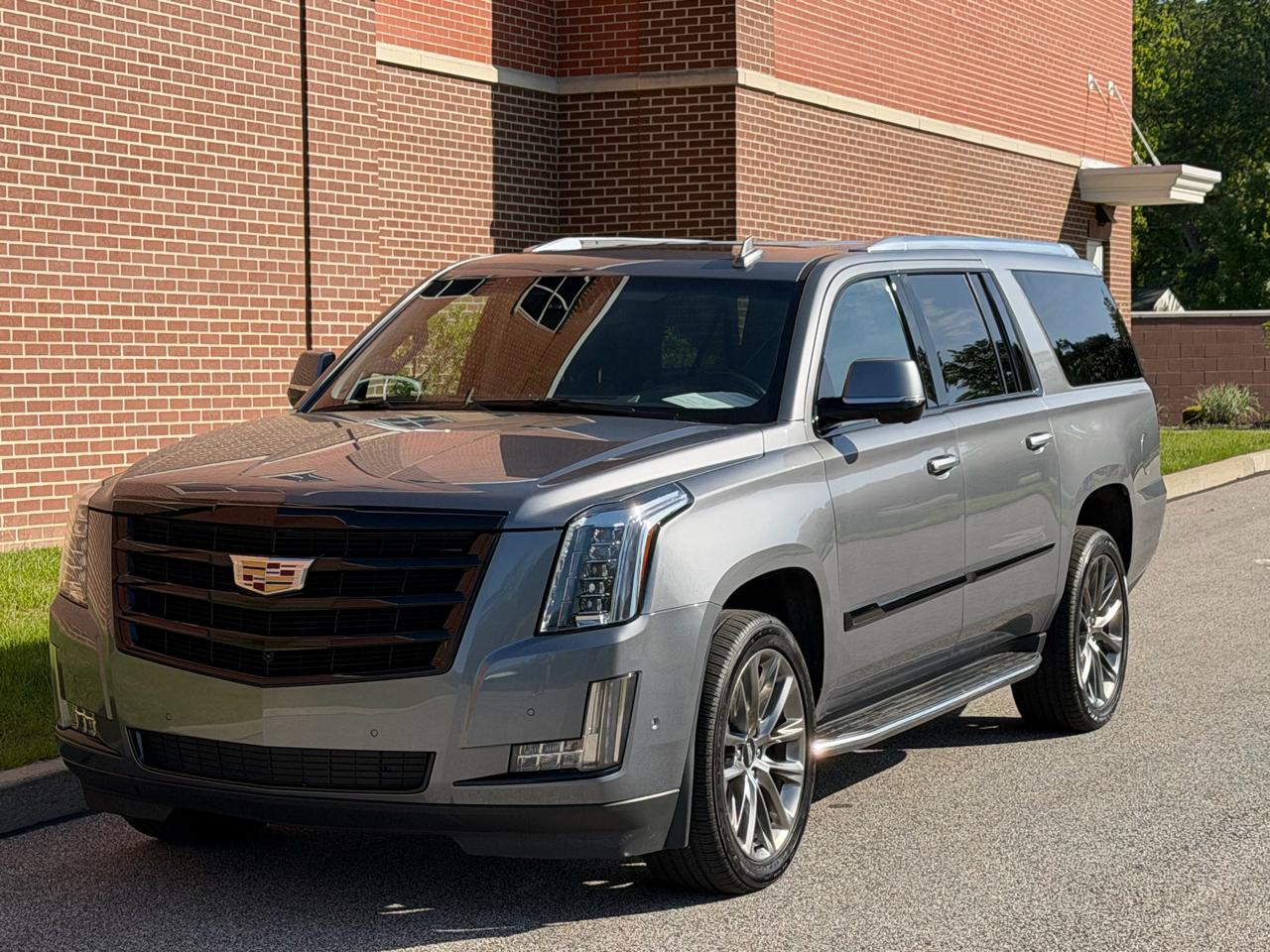 2020 Cadillac Escalade ESV 4WD 4dr Luxury
