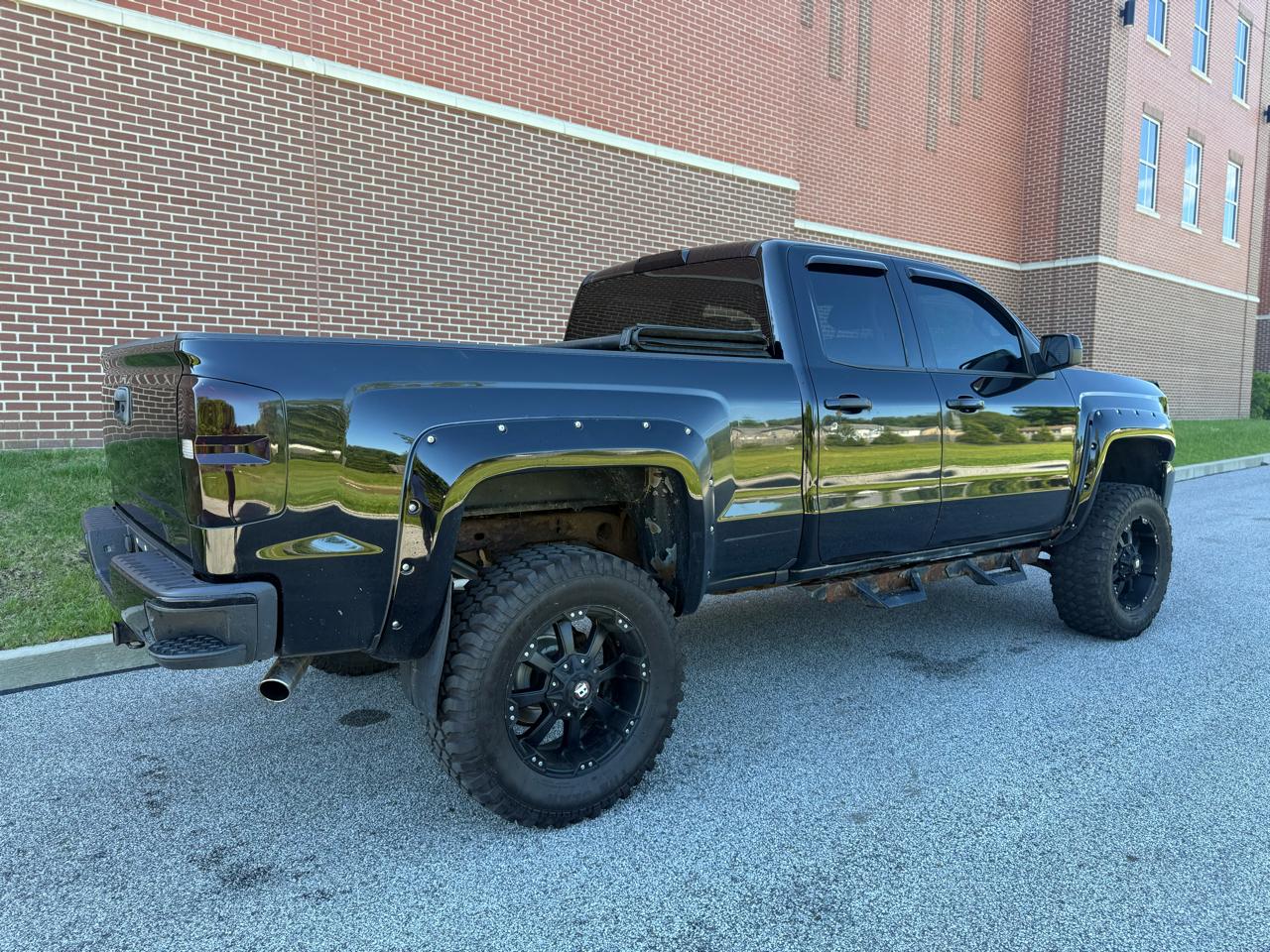 Chevrolet Silverado 1500 4WD Double Cab 143.5" Custom 2017