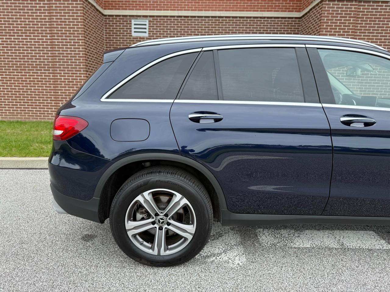 Mercedes-Benz GLC GLC 300 4MATIC SUV 2018