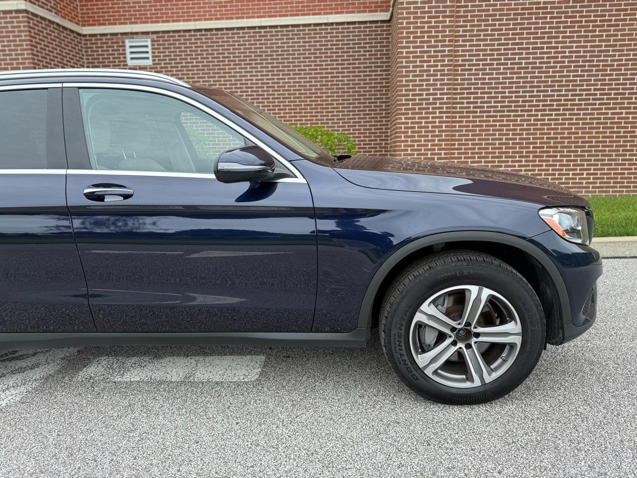 Mercedes-Benz GLC GLC 300 4MATIC SUV 2018