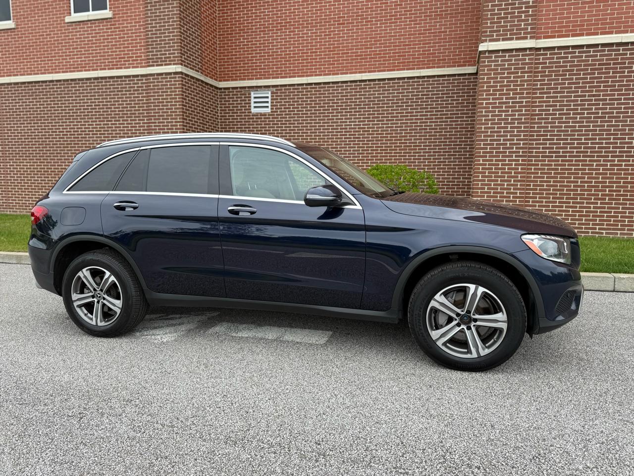 Mercedes-Benz GLC GLC 300 4MATIC SUV 2018