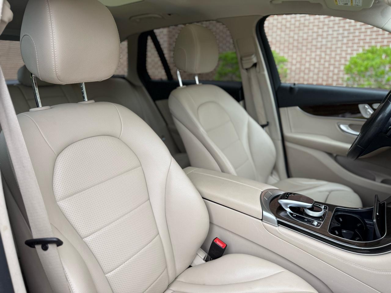 Mercedes-Benz GLC GLC 300 4MATIC SUV 2018