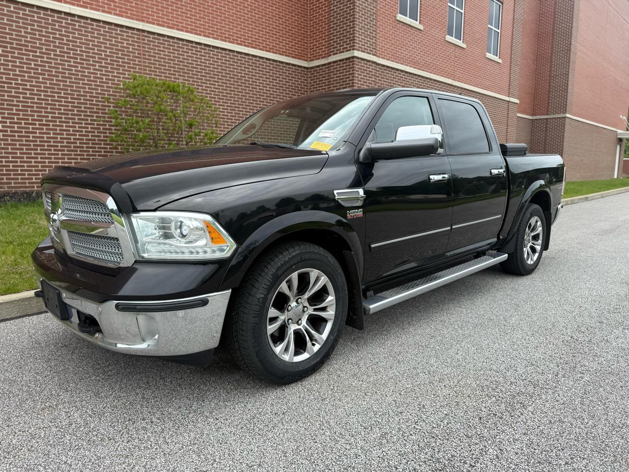 RAM 1500 4WD Crew Cab 140.5" Longhorn 2014