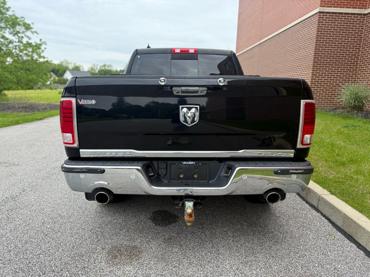 RAM 1500 4WD Crew Cab 140.5" Longhorn 2014