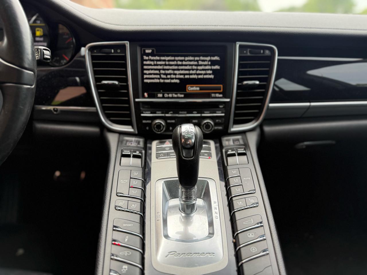 Porsche Panamera 4dr HB 2011