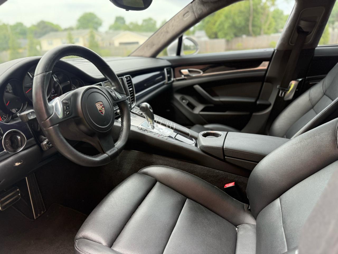 Porsche Panamera 4dr HB 2011