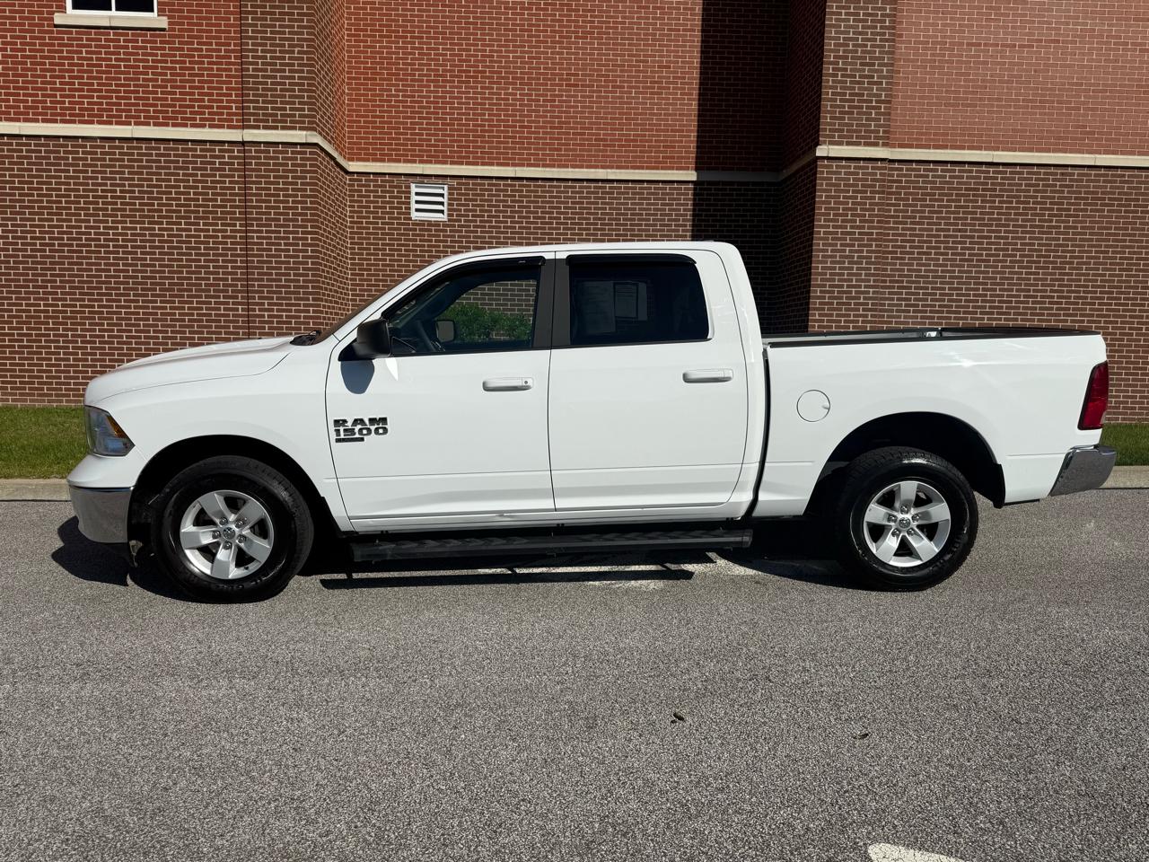RAM 1500 Classic SLT 4x4 Crew Cab 5'7" Box 2021