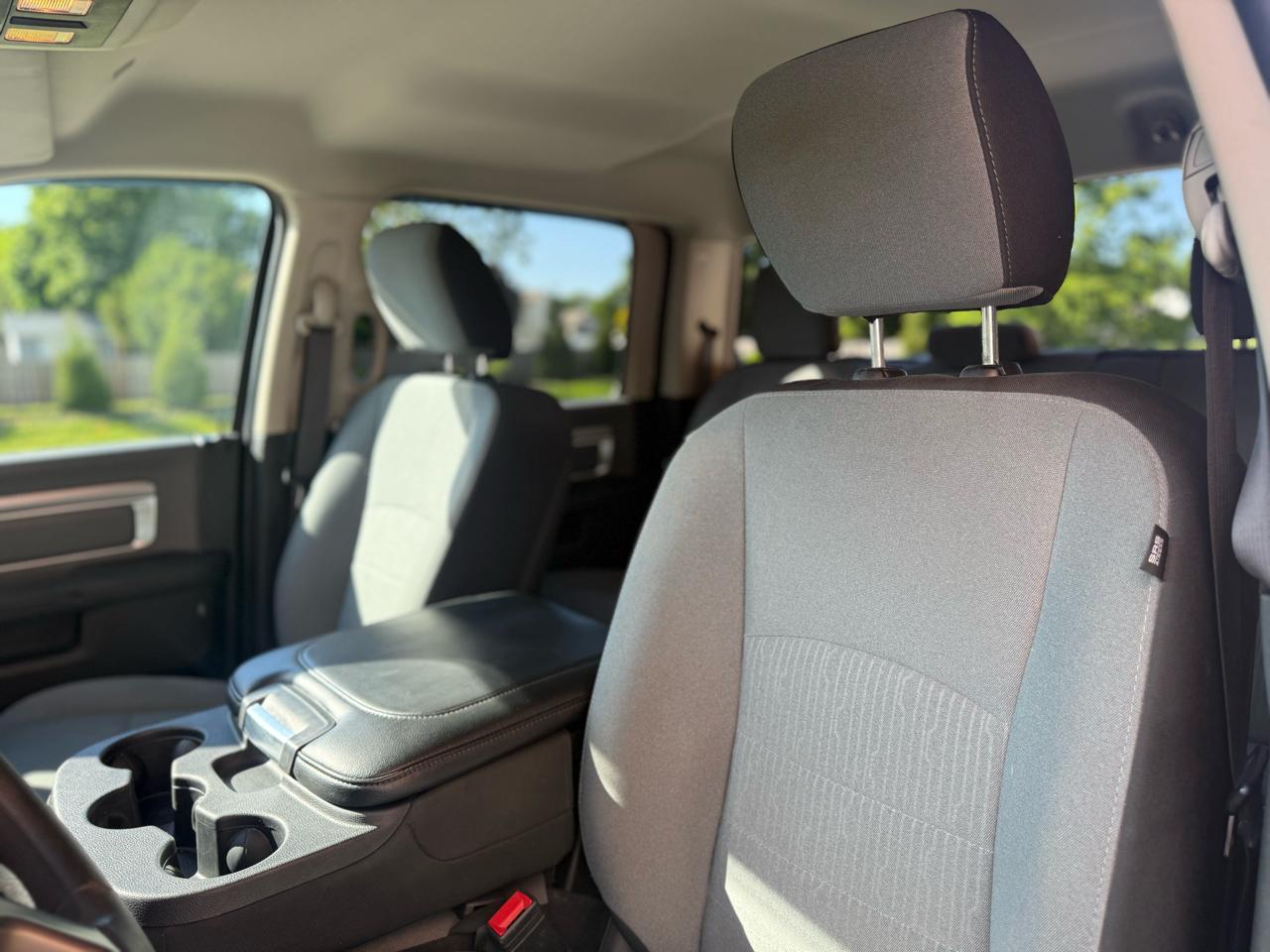 RAM 1500 Classic SLT 4x4 Crew Cab 5'7" Box 2021