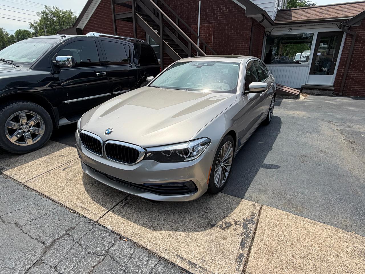 BMW 5 Series 540i xDrive Sedan 2018